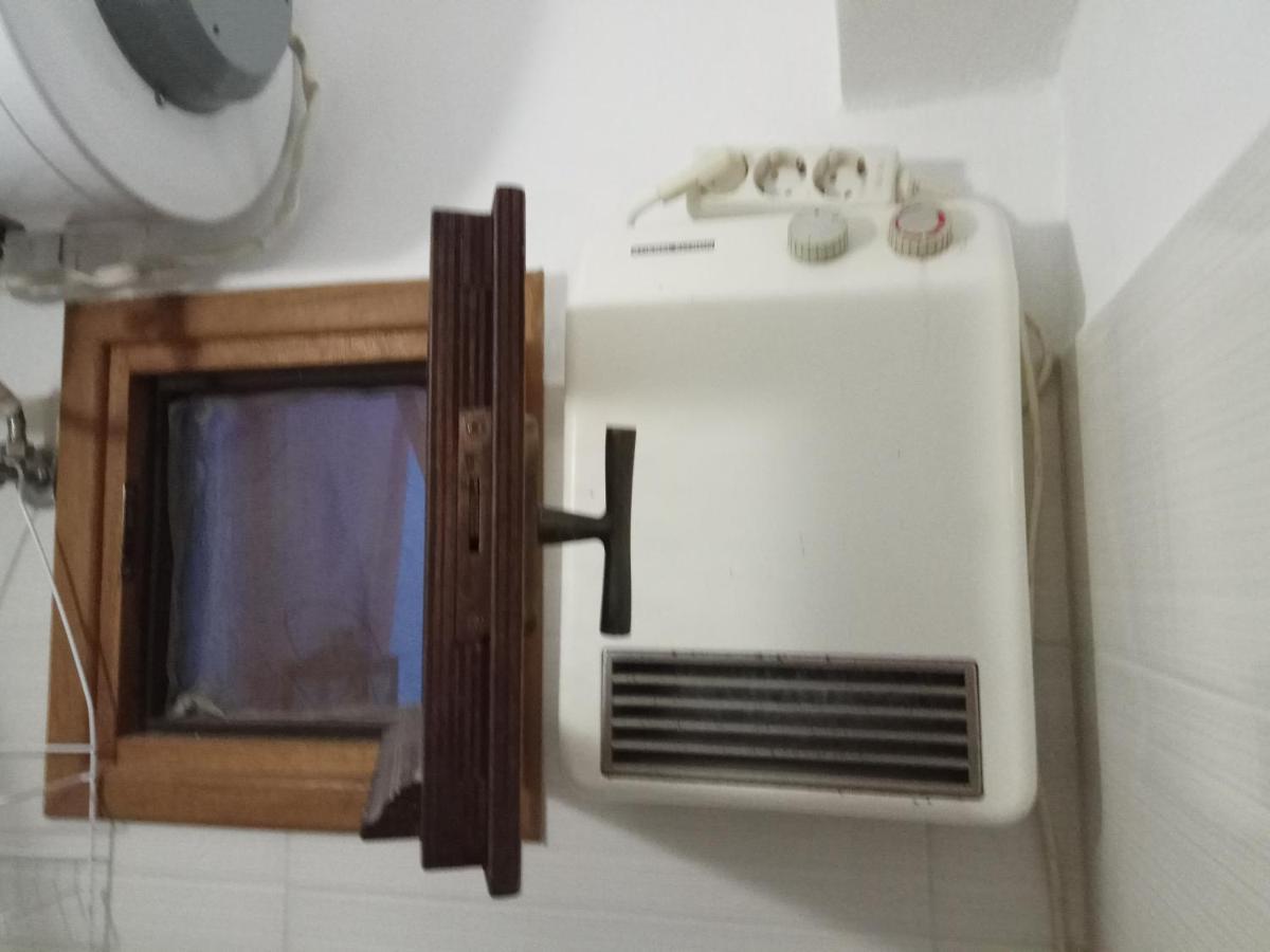 New Style In The Neighborhood Apartment Ермополи Екстериор снимка