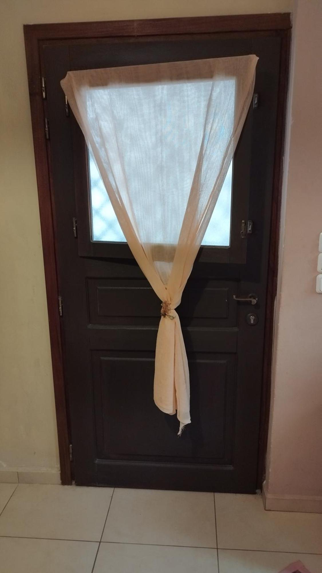 New Style In The Neighborhood Apartment Ермополи Екстериор снимка