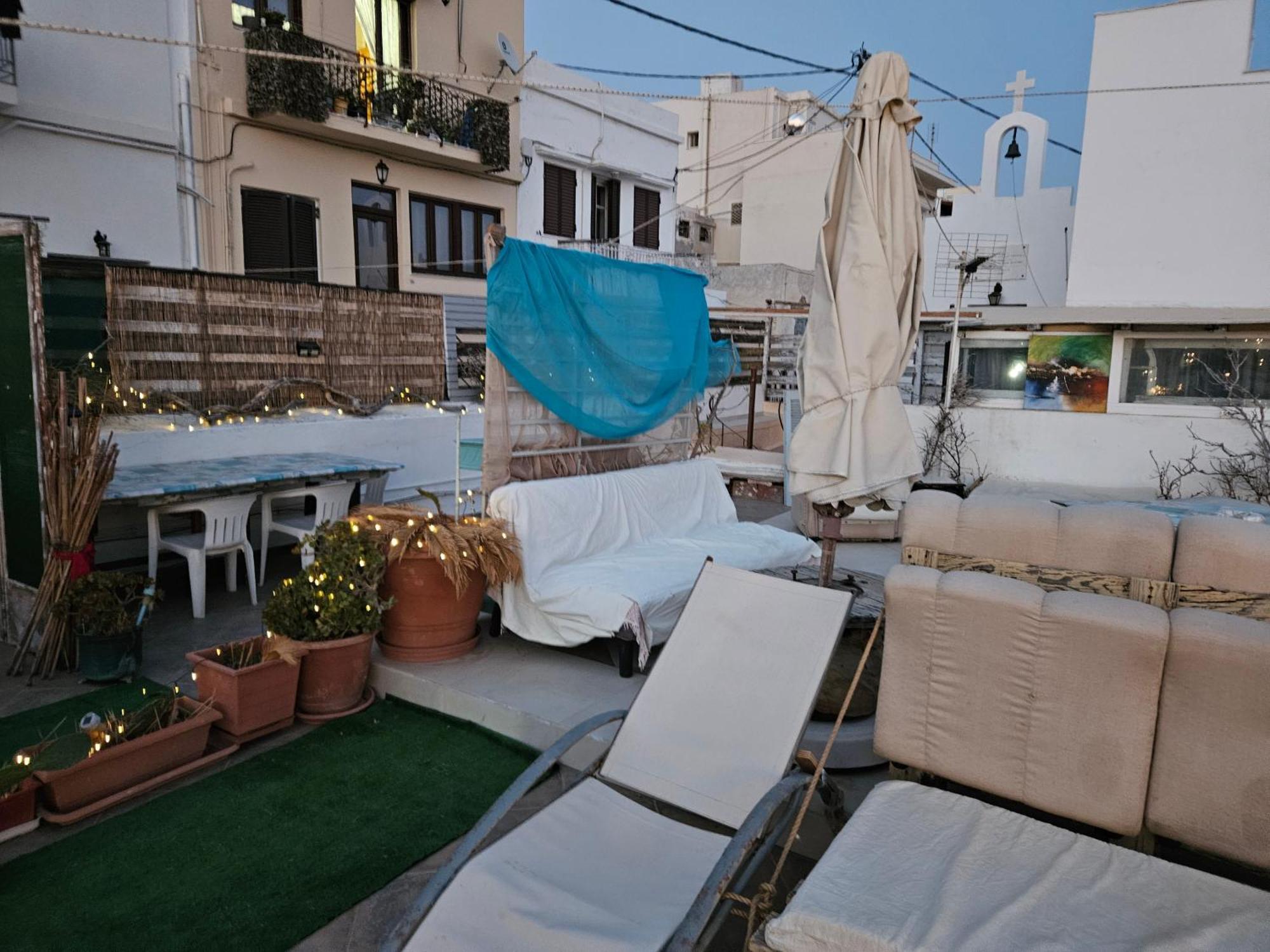 New Style In The Neighborhood Apartment Ермополи Екстериор снимка